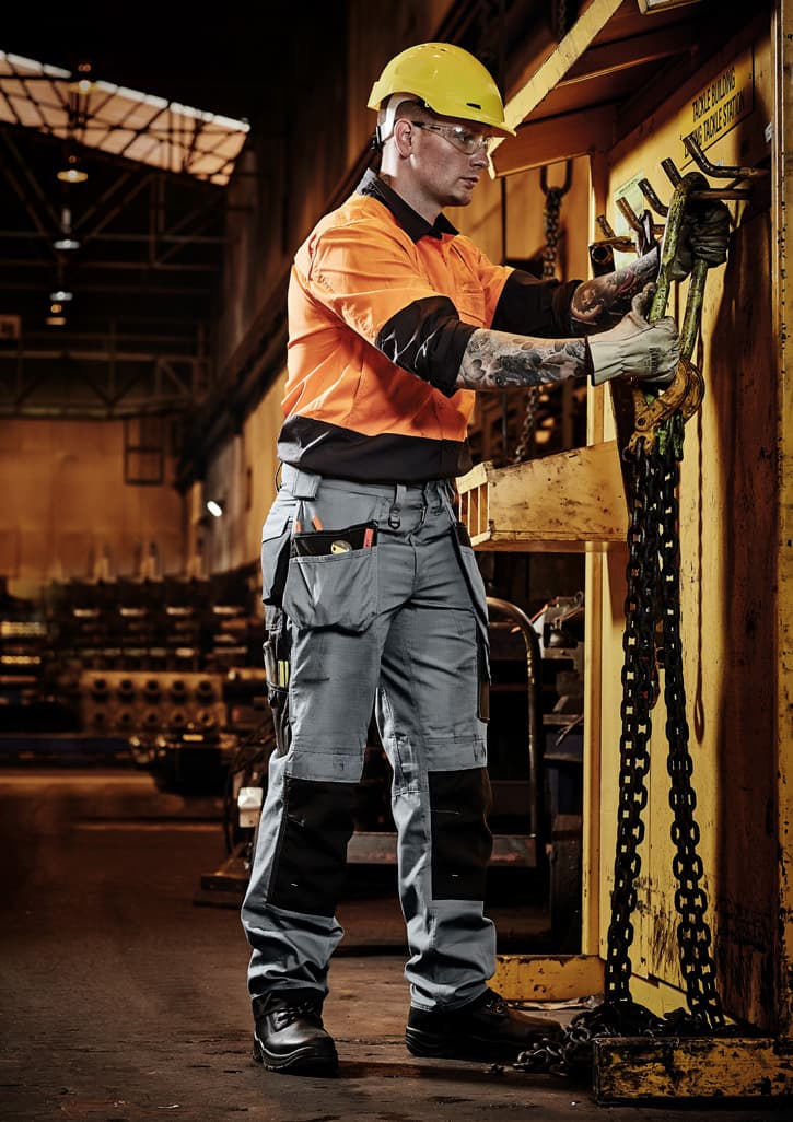 Mens Ultralite Multi-pocket Pant thumbnail 3